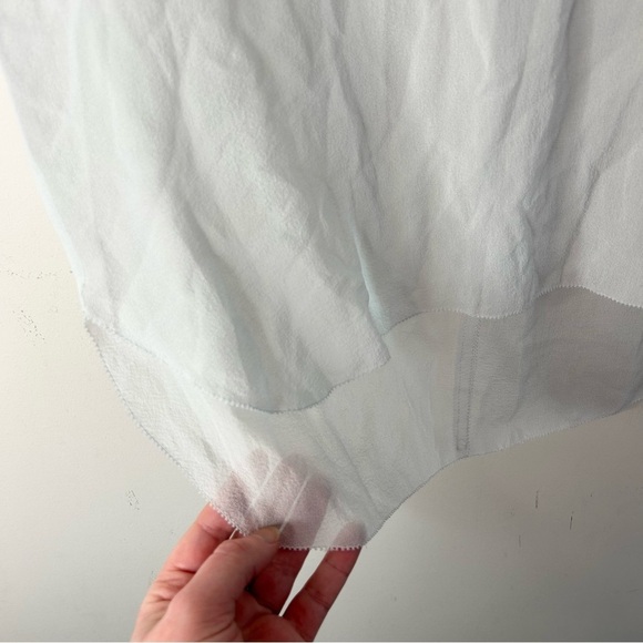 Aritzia Wilfred Women's Blouse short sleeve Sheer pale blue keyhole back size XS - Picture 7 of 13